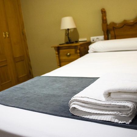 Hostal Valdepenas By Bossh Hotels Zewnętrze zdjęcie